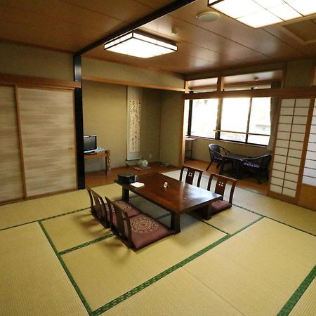 Wakamizusou Fujikawaguchiko Exterior foto